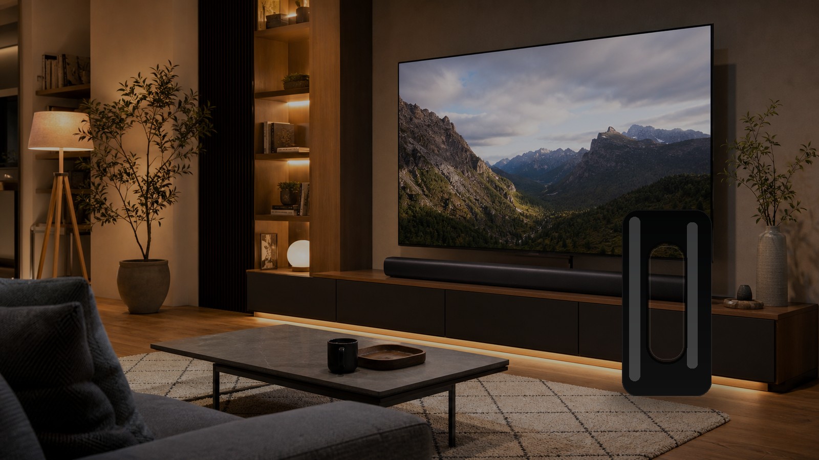 Sonos Sub Gen3を広めのリビングでテレビ横に置いた様子